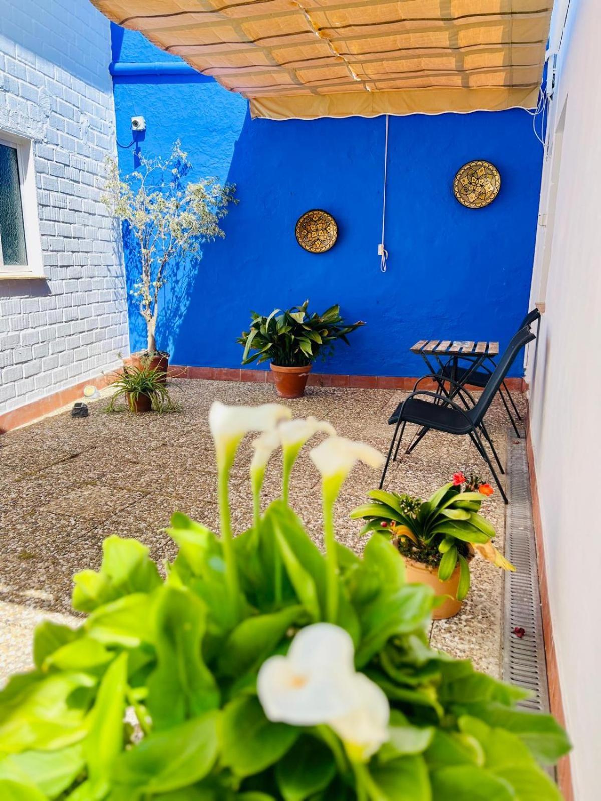 Hostal El Faro Chipiona Exterior foto